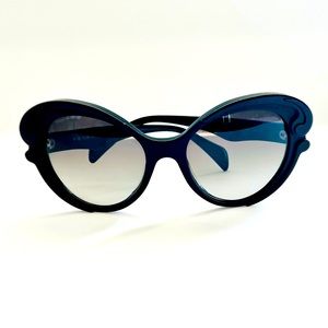 100% authentic Prada sunglasses